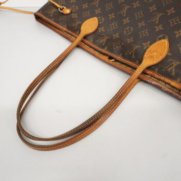 Louis Vuitton Monogram Neverfull MM Tote Bag - Picture 8 of 16